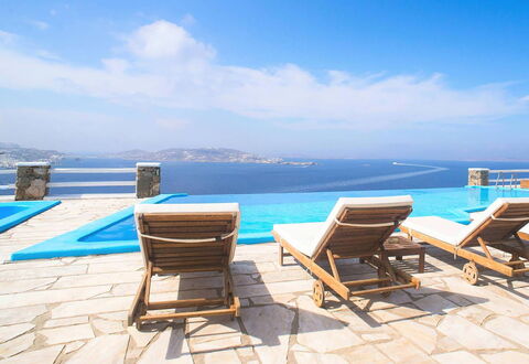 Rose Studio 2: Blau, Schwimmbad, Resort, Meer, Wohnung, Gartenmöbel, Ozean, Schatten, Villa, Hotel
