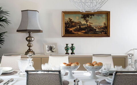 Salt Villa: Möbel, Interior Design, Geschirr, Tabelle, Servierware, Beleuchtung, Porzellan, Küche & Esszimmer Tisch, Zimmer, Esszimmer