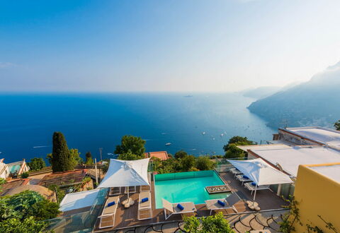 Villa Amanda: Schwimmbad, Resort, Küsten Und Ozeanische Forms, Meer, Küste, Vogelperspektive, Luftaufnahmen, Eco Hotel, Ozean