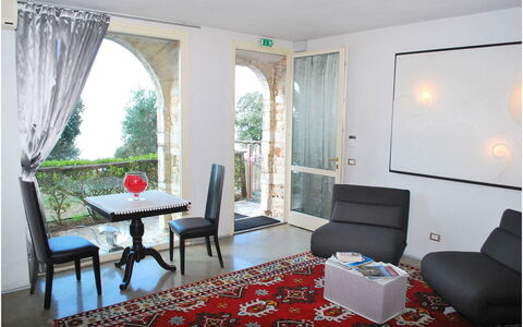 Villa Bastiano: Möbel, Interior Design, Flooring, Fussboden, Beleuchtung, Zimmer, Couch, Tabelle, Wohnung, Wohnzimmer