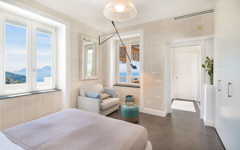 Casa Mariavittoria: Möbel, Interior Design, Wand, Flooring, Fussboden, Schlafzimmer, Decke, Holz, Bett, Zimmer