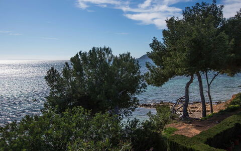 Villa Crozet: Blau, Wasser, Wasservorräte, Gewässer, Blatt, Vegetation, Horizont, Küsten Und Ozeanische Forms, Küste, Meer