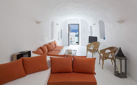 Villa Eros: Meer, Möbel, Ozean, Küste, Resort, Bucht, Hotel, Gartenmöbel, Strandresort