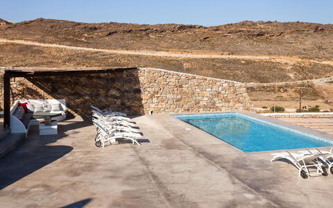 Villa Filìa: Schwimmbad, Resort, Hotel