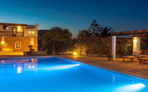 Villa Jardin: Schwimmbad, Blau, Resort, Thermae, Eco Hotel, Estate, Möbel, Villa, Hotel, Landschaft Beleuchtung