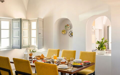 Villa Jasmine: Möbel, Interior Design, Tabelle, Stuhl, Esszimmer, Küche & Esszimmer Tisch, Decke, Zuhause, Beleuchtung, Geschirr