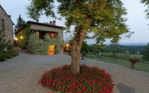 Villa Novellina: Haus, Garten, Hütte, Auffahrt, Landscaping, Estate, Hazienda, Bauernhaus, Villa