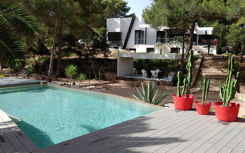 Villa Roja: Schwimmbad, Resort, Gartenmöbel, Schatten, Eco Hotel, Sonnenliege, Landscaping, Hinterhof, Garten