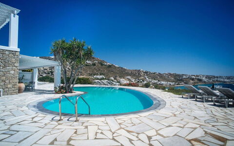 Villa Rose 1: Blau, Schwimmbad, Resort, Gartenmöbel, Eco Hotel, Hotel, Küste, Ferienort, Tropen, Villa