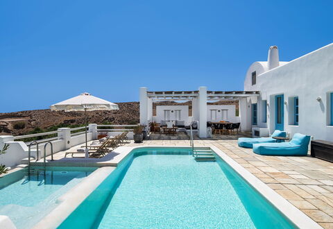Villa Tramountana: Blau, Schwimmbad, Design, Villa, Resort, Penthouse, Hotel