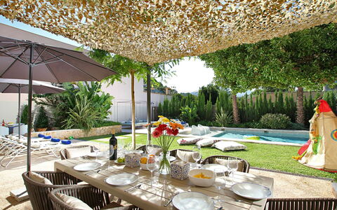 Villa Amaranta: Möbel, Gartenmöbel, Garten, Stuhl, Schatten, Hinterhof, Eco Hotel, Resort, Tisch Im Freien
