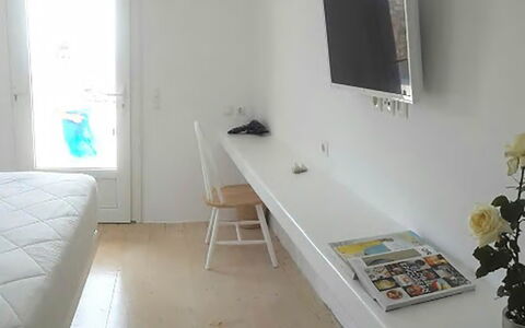 Villa Elmas: Möbel, Holz, Interior Design, Fussboden, Flooring, Zimmer, Decke, Schlafzimmer, Bett