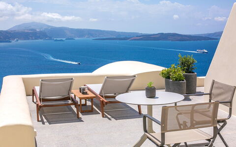 Volcano Suite: Möbel, Stuhl, Tabelle, Meer, Gartenmöbel, Küsten Und Ozeanische Forms, Küste, Ozean, Resort, Schatten