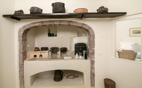Palea: Interior Design, Möbel, Regale, Regal, Zimmer, Natürliches Material, Küche, Feuerstelle, Herd, Holzbeize
