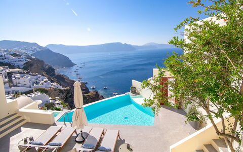 Villa Nea: Resort, Küste, Küsten Und Ozeanische Forms, Meer, Schwimmbad, Ozean, Balkon, Wohnung, Strandresort