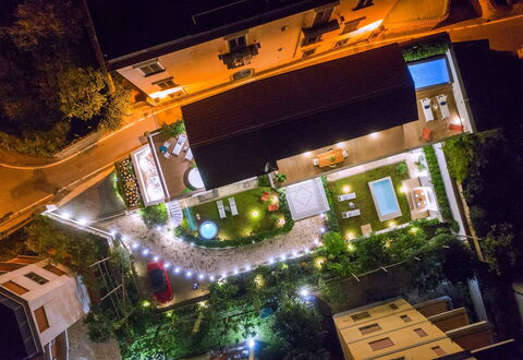 Suite Agave: Nacht, Garten, Schwimmbad, Landschaft Beleuchtung, Landscaping, Resort, Hinterhof, Hof, Garten, Vogelperspektive
