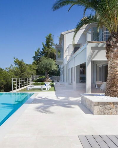 Villa Luce: Schwimmbad, Resort, Villa, Eco Hotel, Estate, Hotel, Villa, Fliese, Gartenmöbel