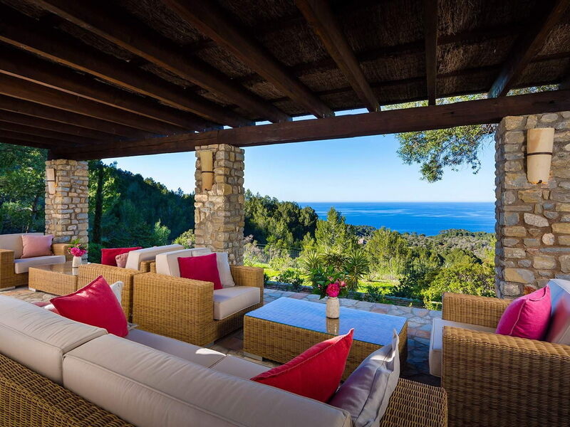 Villa Carlos
