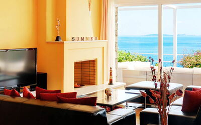 Red Villa