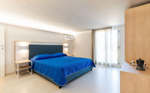 La Rosa dei Venti: Interior Design, Flooring, Möbel, Fussboden, Wohnung, Resort, Zimmer, Decke, Bett, Schlafzimmer