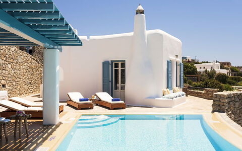 Villa Elpida: Blau, Schwimmbad, Resort, Design, Gartenmöbel, Schatten, Stuhl, Hotel, Villa, Eco Hotel