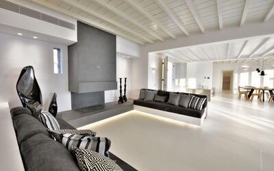Villa Ivory