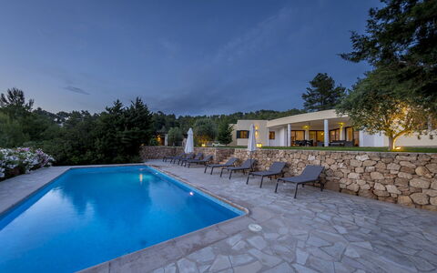 Villa Sharon: Schwimmbad, Estate, Landscaping, Eco Hotel, Villa, Bauernhaus