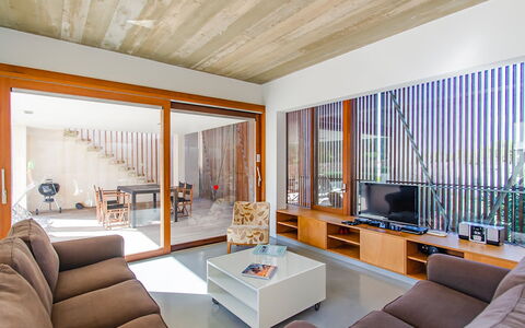 Villa Esplendida: Interior Design, Flooring, Holz, Fussboden, Decke, Zimmer, Möbel, Zuhause, Wohnzimmer, Holzbeize