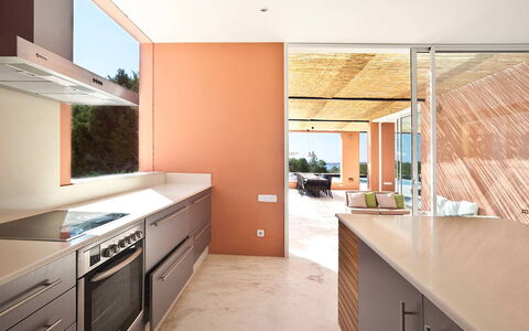 Villa Twilight: Holz, Interior Design, Flooring, Decke, Küche, Fussboden, Möbel, Countertop, Zuhause, Holzbeize