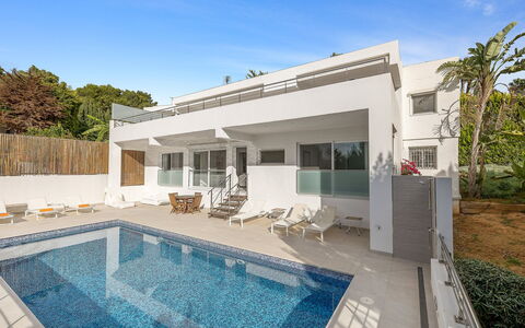 Villa Relaja: Die Architektur, Zuhause, Wohngebiet, Verbundwerkstoff, Wohnung, Estate, Schwimmbad, Schatten, Beton, Balkon