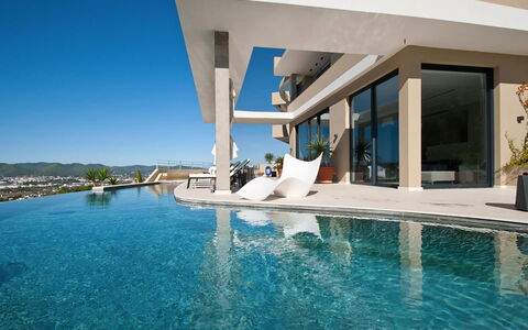 Villa Lola: Wohnung, Schwimmbad, Resort, Villa, Balkon, Ferienort, Hotel, Villa, Eco Hotel, Penthouse