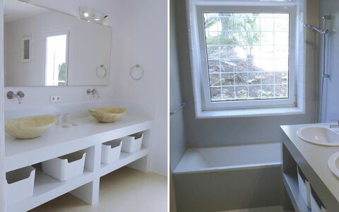 Villa Jules: Bad Sink, Interior Design, Armatur, Wand, Sinken, Badezimmer, Zapfhahn, Flooring, Installation, Zuhause