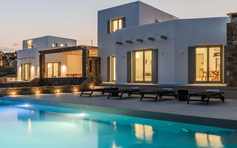 Villa Cupido: Zuhause, Schwimmbad, Estate, Resort, Villa, Eco Hotel, Hotel, Villa, Dämmerung, Penthouse