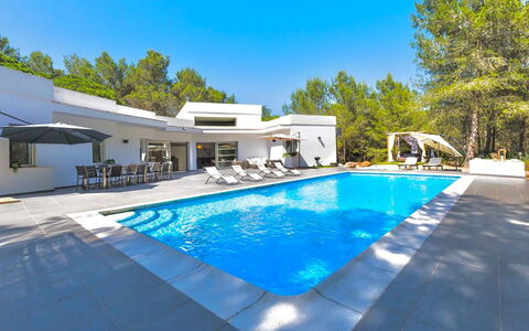 Villa Floresta: Blau, Schwimmbad, Resort, Estate, Schatten, Eco Hotel, Villa, Landscaping, Hotel, Design