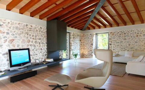 Villa Arch: Möbel, Interior Design, Flooring, Wand, Fussboden, Holz, Decke, Zuhause, Wohnzimmer, Zimmer