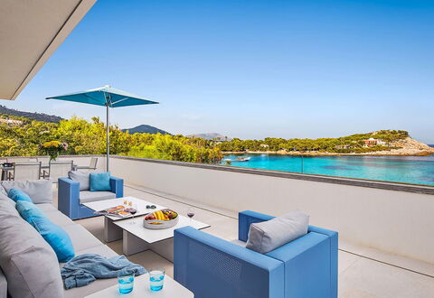 Villa Fullmoon: Blau, Resort, Gartenmöbel, Schwimmbad, Eco Hotel, Schatten, Hotel, Stuhl, Tropen, Karibik