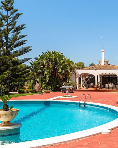 Villa Fountain