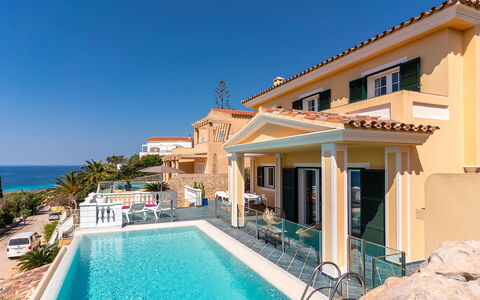 Villa Superba: Blau, Meer, Küste, Küsten Und Ozeanische Forms, Resort, Ozean, Ufer, Balkon, Schwimmbad, Urlaub