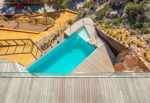 Villa Mirante: Schwimmbad, Resort, Verbundwerkstoff, Eco Hotel, Villa, Treppe, Hotel, Ferienort, Gartenmöbel, Deck
