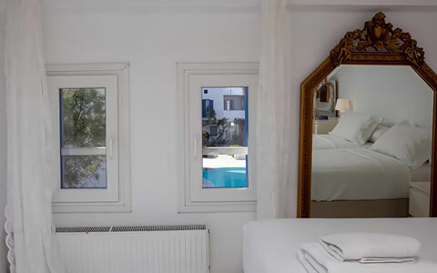 Mykonos Pool House 8: Wohnung, Hotel, Schlafzimmer, Balkon, Bedding, Villa