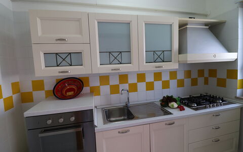 Gio: Küche, Herd, Major Appliance, Interior Design, Countertop, Herd, Küchengerät, Gasherd, Cabinetry, Cooktop