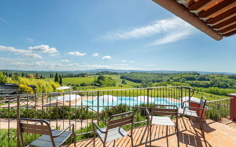 Podere Galieni: Möbel, Stuhl, Gartenmöbel, Resort, Eco Hotel, Schwimmbad, Villa, Linens, Hotel