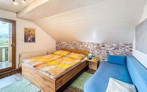 Appartement Juritsch: Holz, Zuhause, Zimmer, Hütte, Hartholz, Schlafzimmer, Holzbeize, Blockhaus, Bett, Bedding