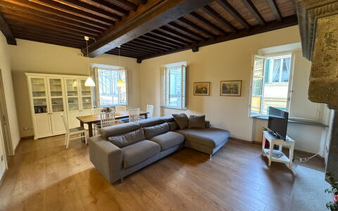 Casa Anna 13: Möbel, Interior Design, Flooring, Fussboden, Holz, Decke, Couch, Zimmer, Holzboden, Wohnzimmer