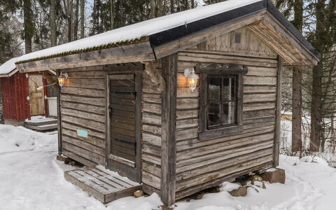Villa Kökköharju: Holz, Flooring, Fussboden, Möbel, Holzboden, Interior Design, Etagenbett, Zimmer, Holzbeize, Hartholz