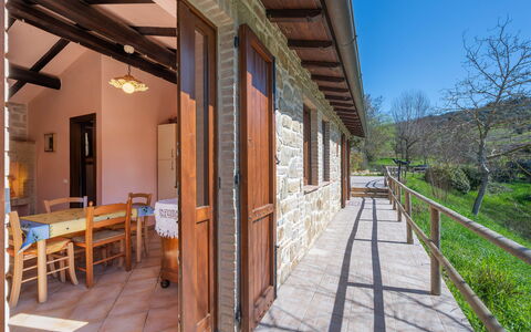 Il Giuncheto, Pool, Amazing View, Umbrian Countrys: Holz, Tür, Hütte, Hartholz, Holzbeize, Küche & Esszimmer Tisch, Backstein, Veranda, Planke, Bauernhaus