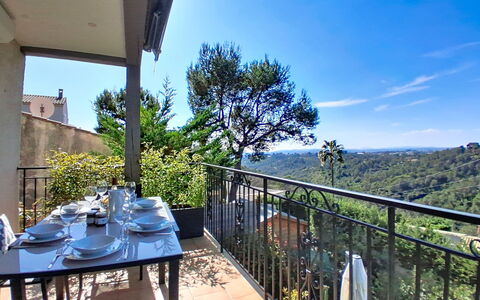 Domaine de L'Etoile: Schwimmbad, Resort, Estate, Eco Hotel, Hazienda, Villa, Hotel, Ferienort, Strandresort, Villa