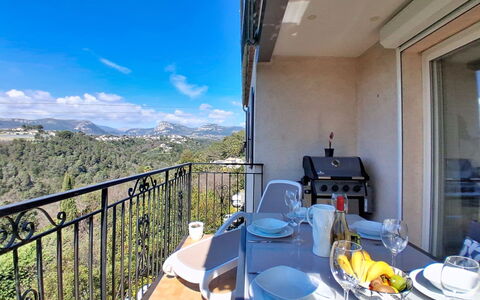 Domaine de L'Etoile: Schwimmbad, Resort, Estate, Eco Hotel, Hazienda, Villa, Hotel, Ferienort, Strandresort, Villa