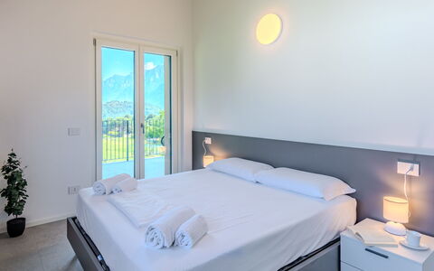 La Serena: Decke, Schlafzimmer, Bett, Hotel, Bedding, Bettrahmen, Resort, Villa, Kissen, Suite