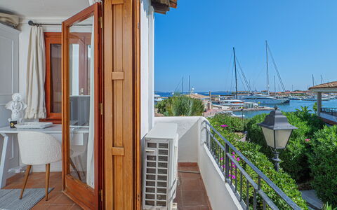 Residenza Rudalza: Boot, Yachthafen, Watercraft, Meer, Hafen, Wohnung, Dock, Boote Und Boating - Geräte Und Materialien, Hafen, Stuhl